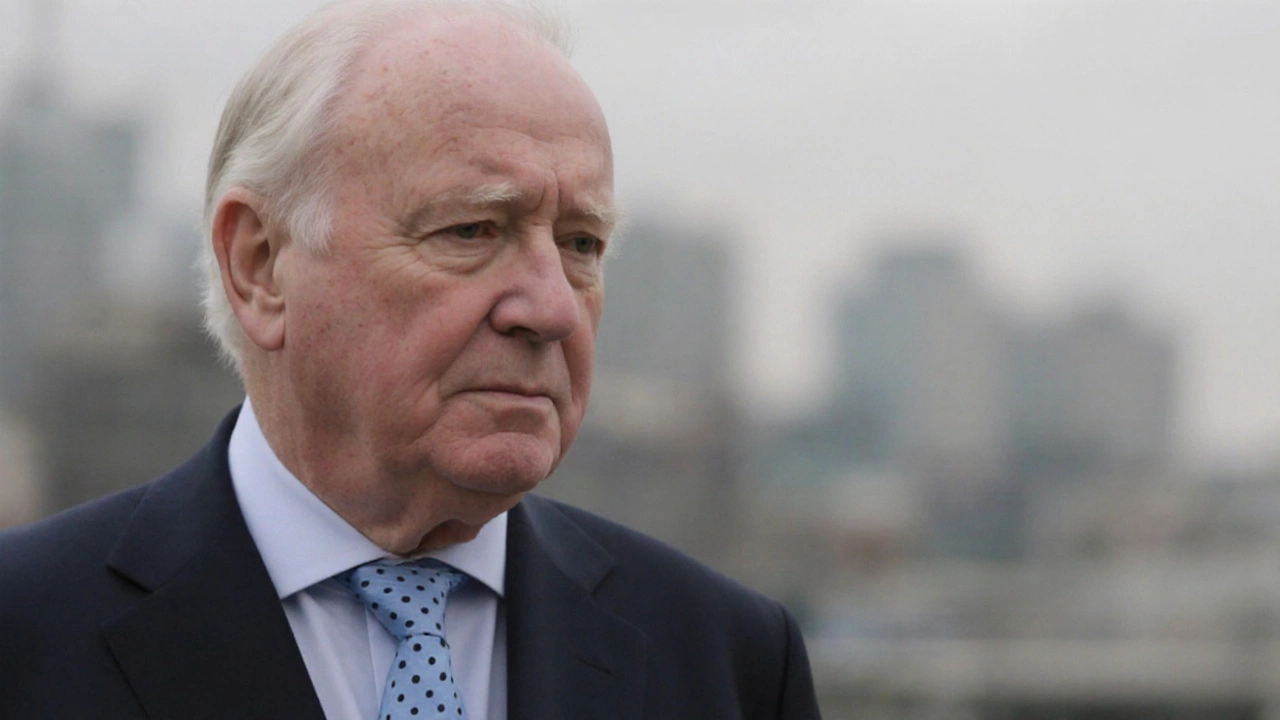Menzies Campbell, Ex-Lib Dem Leader and Olympic Sprinter, Dies at 84
